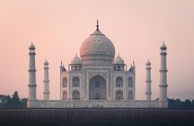 Skip the line Taj Mahal and Agra Fort Tour with Guide