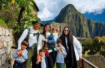 Machu Picchu Guided Tour from Aguas Calientes with Ticket
