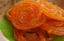 Old Delhi Food Walk: Street Food, Spice Market & Chandani Chowk