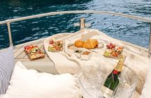 First Class Day Tour from Bali to Nusa Penida: Manta Rays, Yacht