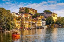 Udaipur: Full Day Private City Tour with Optional Boat Ride