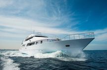 VIP Dolphin House Boat Trip with Snorkeling & Lunch – Hurghada