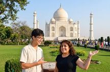 From Delhi Private Taj Mahal Agra Fort Tour and Drop Jaipur