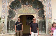 Jaipur : Private Full Day Jaipur City Tour and Transfer Delhi.