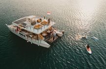 Gili Trawangan Sunset Cruise with Snorkeling & Dinner