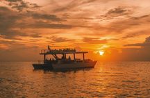 Gili Trawangan Sunset Cruise with Snorkeling & Dinner
