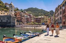 Small Group Best of Cinque Terre and Pisa from Florence