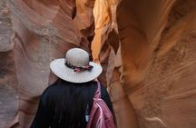Łii’ Bikee‘ Secret Antelope Canyon and Horseshoe Bend Combo Tour