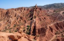 2 Day Issyk Kul Canyons, Eagle Show, Yurt Stay and All Meals