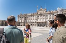 Madrid Royal Palace Small Group Guided Tour with Wine Tasting