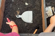 Family Archaeology Experience in Athens with an Archaeologist
