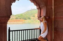 Delhi 9-Day Golden Triangle Tour with Jodhpur Jaisalmer & Udaipur