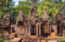 Jungle Hike to Kbal Spean -Holy River & Banteay Srei Private Tour