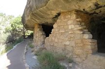 Walnut Canyon and Meteor Crater Day Tour from Scottsdale
