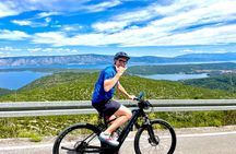 Lavender Fields & Villages: Private E-Bike Tour with Swim Stop
