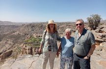 Shared Nizwa and Jebel Akhdar Tour from Muscat
