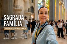 Barcelona Private Sagrada Familia Tour Skip-the-line tickets