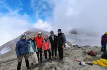 Summit Iztaccíhuatl Ascent to the Third Highest Volcano in Mexico