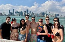 Private Luxury Yacht Cruise in Miami with 2 Free Jetskis