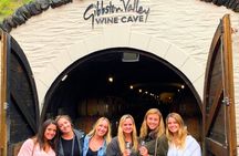 Queenstown Wine Tour: Two Wine Regions & Wine Cave | NZ Guide