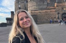 Edinburgh: Hidden Closes, Secrets & Scandalous Stories