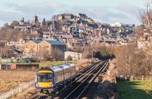 Stirling Castle and Old Town Tour by Train - Tickets Included