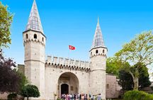Istanbul: Guided Topkapi Palace Tour with Fast Track Entry