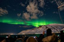 Northern Lights Boat Tour with Hot Chocolate and Free Retry