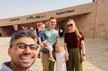 Giza Pyramids Private Tour with Egyptologist