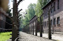 Auschwitz Birkenau Guided Tour and Tickets with Private Transport
