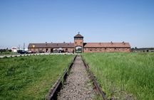 Auschwitz Birkenau Guided Tour and Tickets with Private Transport