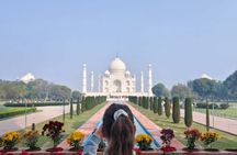 Agra: Taj Mahal Skip the Line Ticket with Car, Guide & Lunch