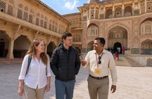 10-Day India Tour: Taj Mahal, Tigers, Temples & Ganges