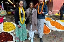 Jaipur Private Sightseeing Tour with Female Guide & Local Crafts.