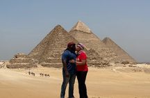 Giza Pyramids and Gem All Inclusive Tour