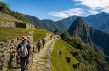 2-Day Inca Trail to Machu Picchu with VistadomeTrain