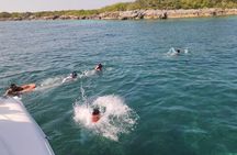 Cancun Catamaran to Isla Mujeres Unlimited, Open Bar and Lunch.