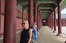 This is Seoul today Private Tour by Sedan