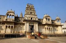 Private Car 5-Day Golden Triangle Tour with Pushkar from Delhi