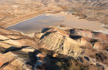 From Tbilisi: Rainbow Mountains & Lakes 4x4 Wildlife Tour