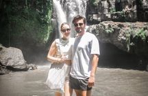 Best Ubud Private Tour : Monkey Forest, Rice Terraces & Waterfall