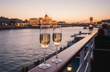 Budapest: Unlimited Evening Rosé Wine Cruise on River Danube