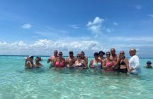 Cancun Catamaran Isla Mujeres, Snorkel Buffet and Open Bar