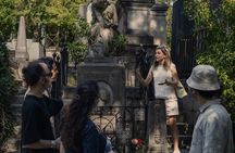 Paris: Pere Lachaise Cemetery Famous Graves and Ghosts Tour