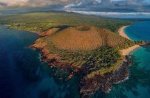 Fun! Open-Air Black Sand Beach & Lava Fields Sight-Seeing Tour!