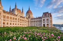 Private 4 Hour Budapest Highlights and Parliament Tour