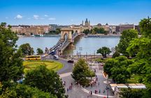 Private 4 Hour Budapest Highlights and Parliament Tour