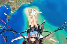 Tandem Paragliding Adventure from Babadağ in Fethiye Ölüdeniz
