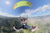 Paragliding in Medellín from San Félix