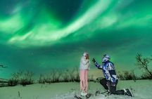 Small Northern Lights Tour Max 8 Guests Pickup and Photography